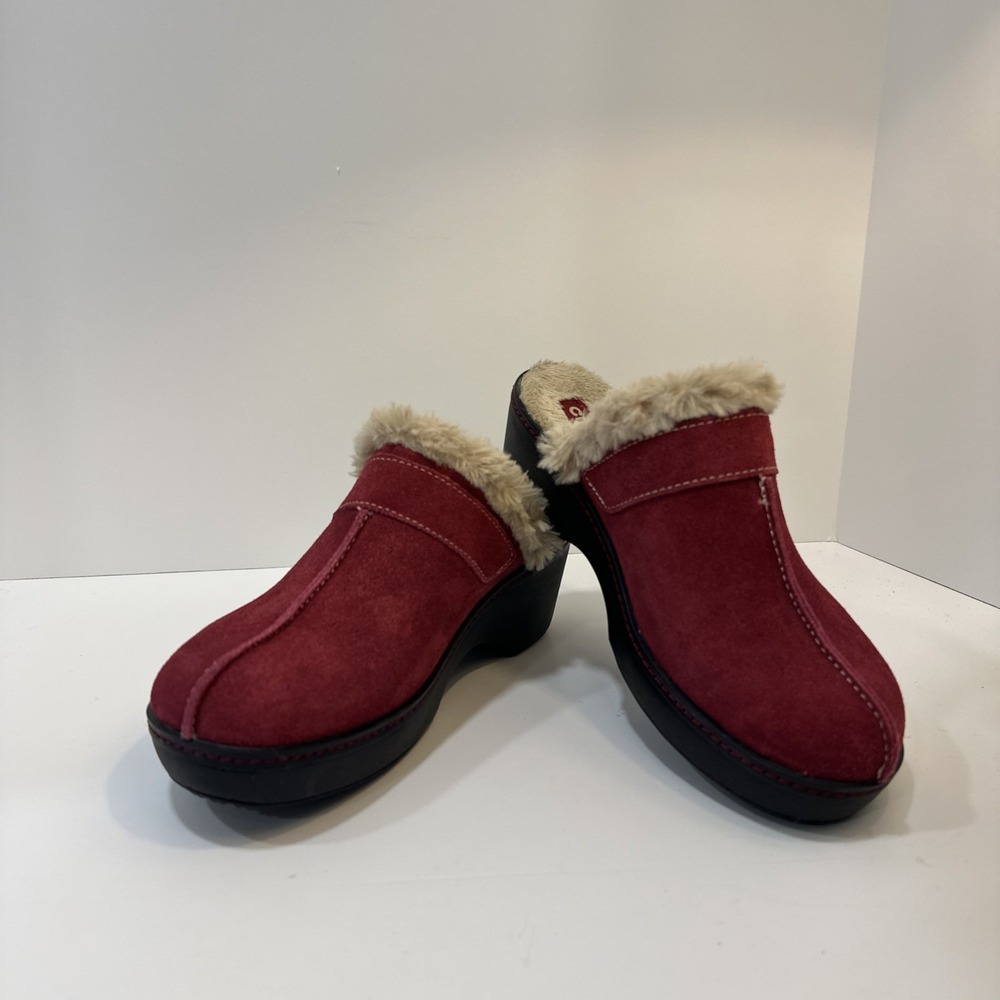Crocs Cobbler Heel Mules Suede Leather Faux Fur Lined Women's Sz 7